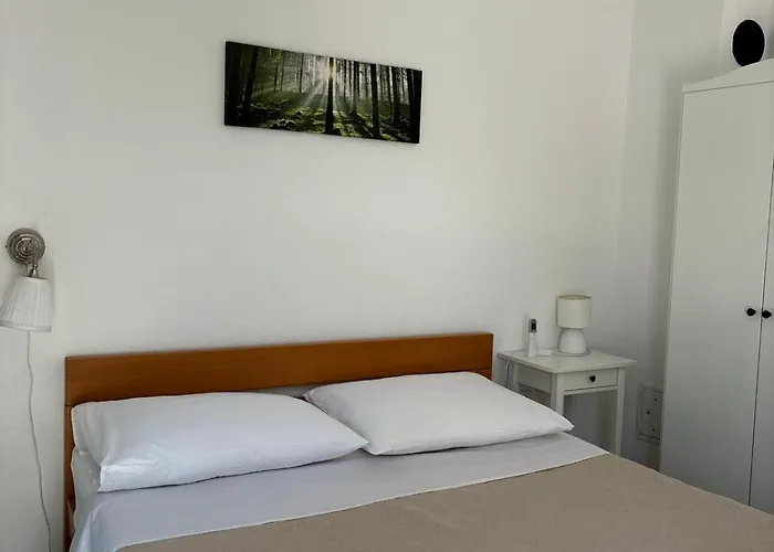 Small House 3*